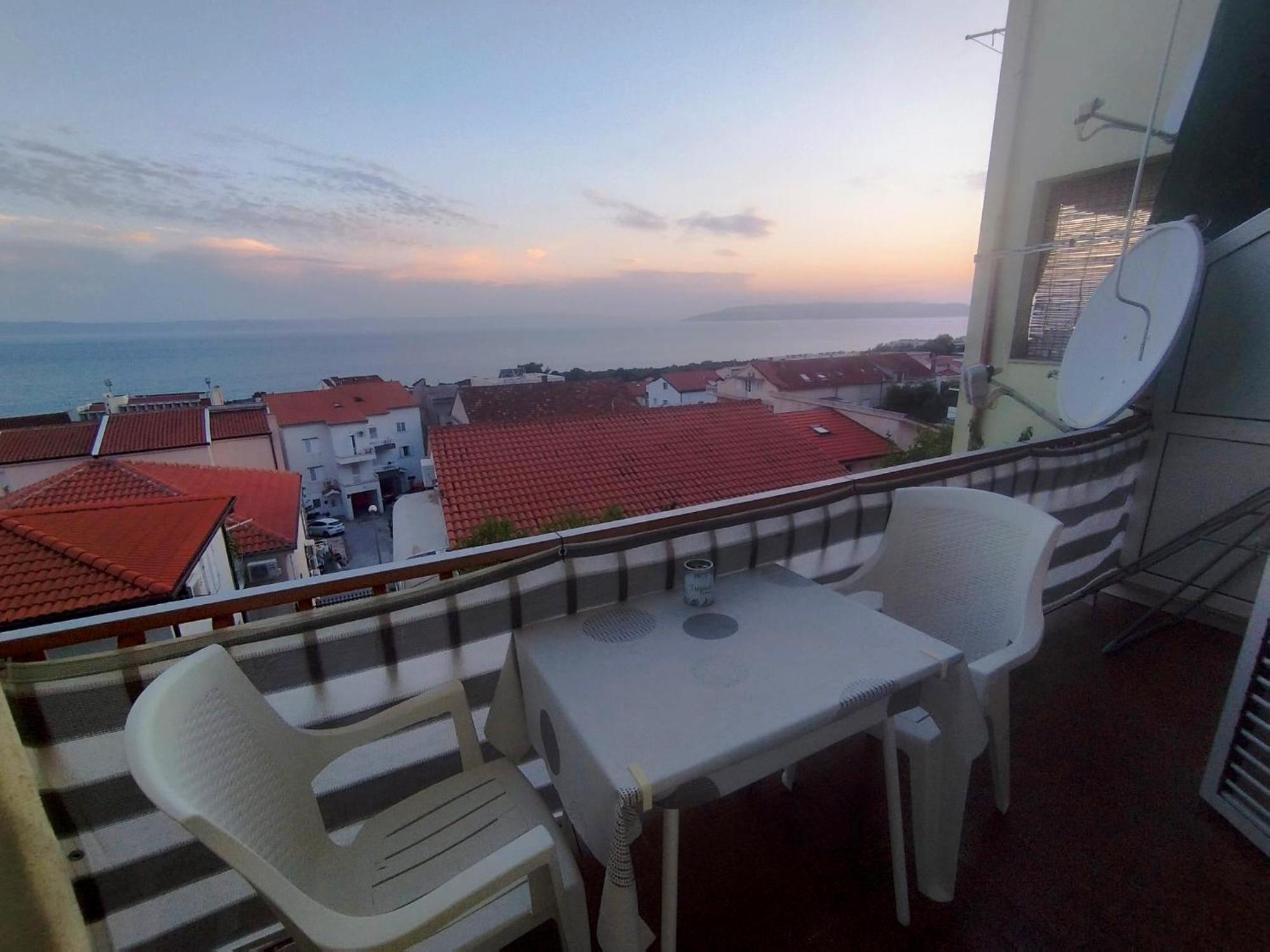 8 Apartment Makarska