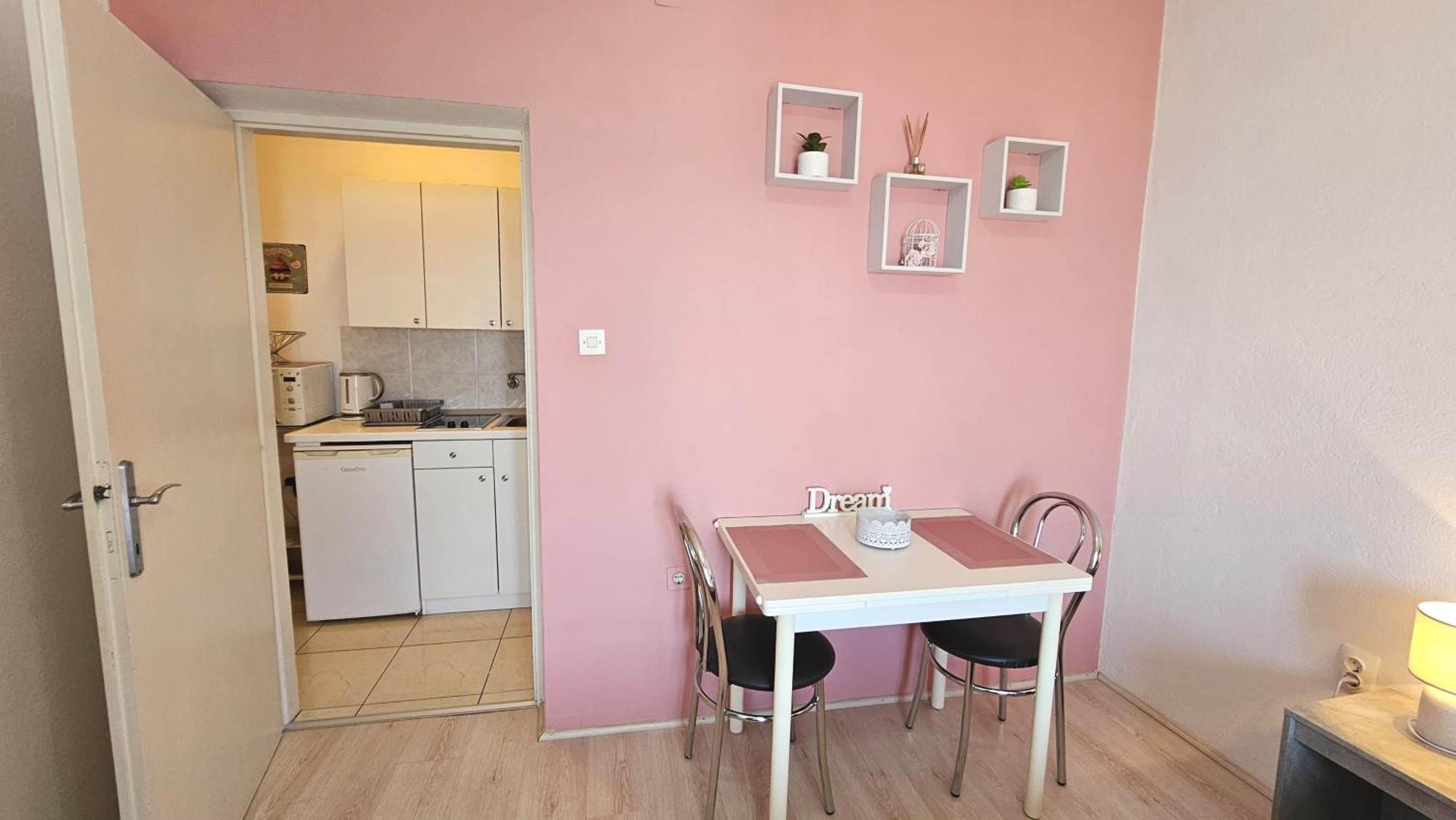 Apartmán 8